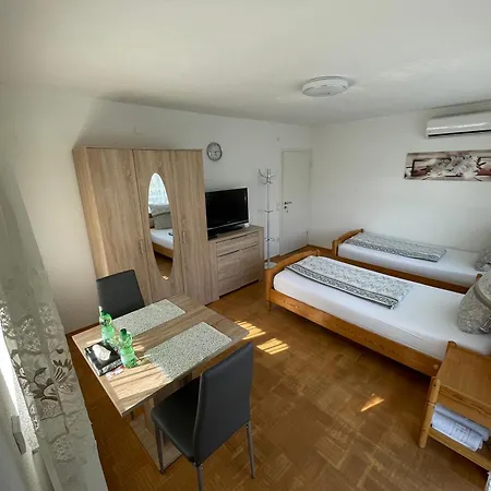 Vendégház Nita Frickenhausen (Baden-Wurttemberg)